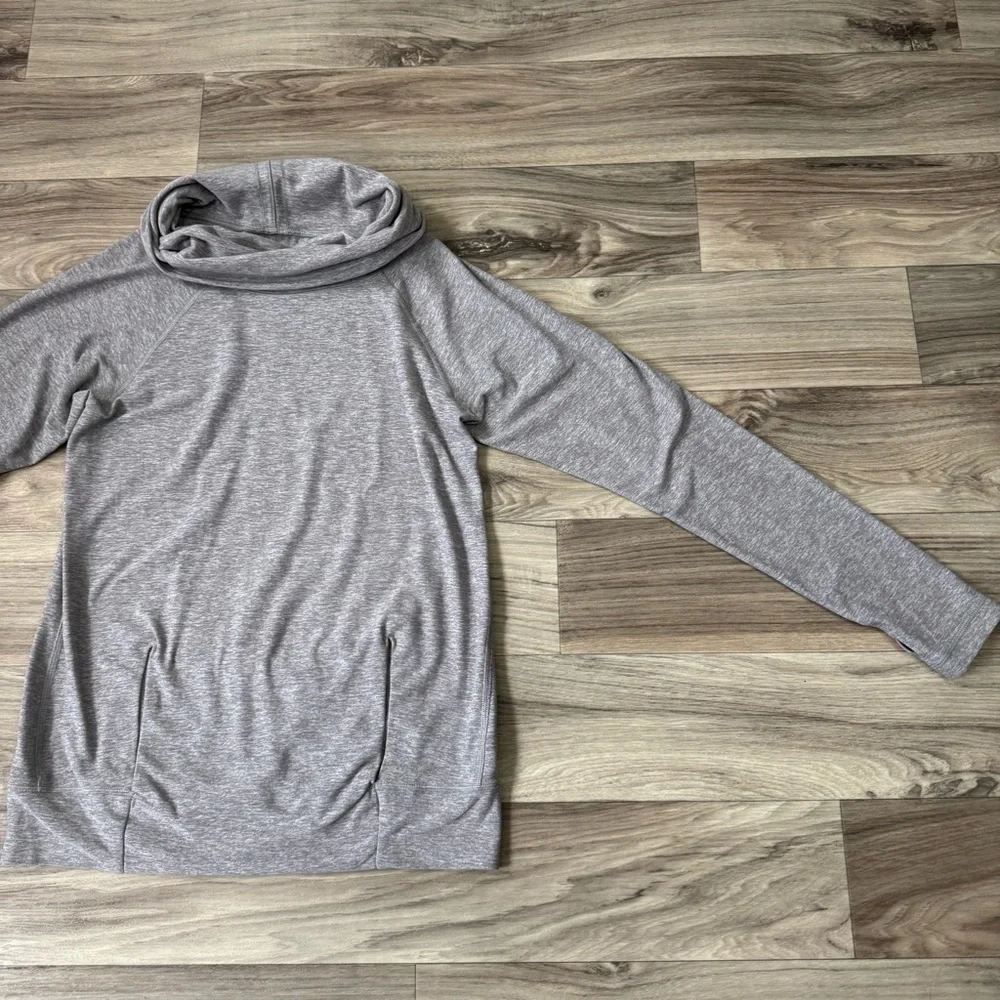 Lululemon Make a Move Long Sleeve Cowl Neck Pullover Heathered Gray